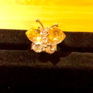 Butterfly crystal ring adjustable